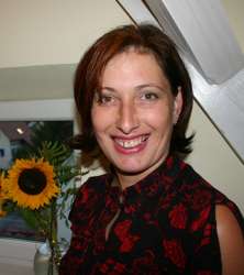 Angelika Honeder